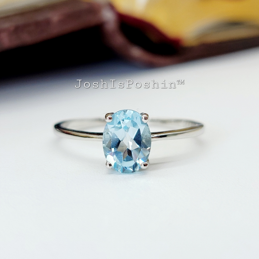 1.55ct natural oval sky blue topaz ring in sterling silver